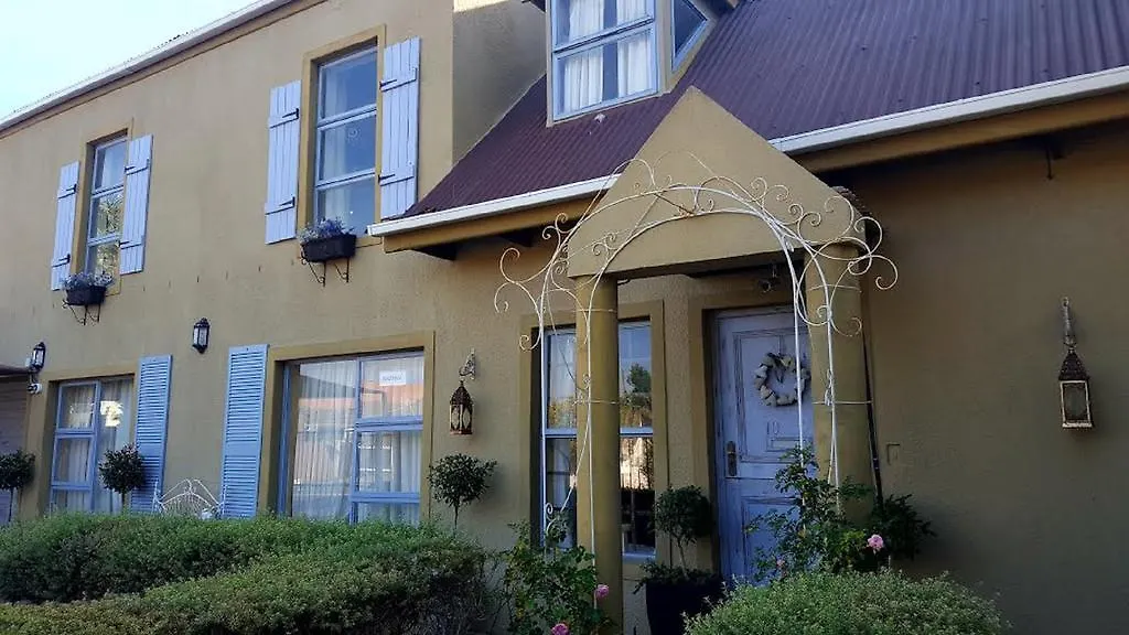 Lilacs Cottage Bloubergstrand Apartamento